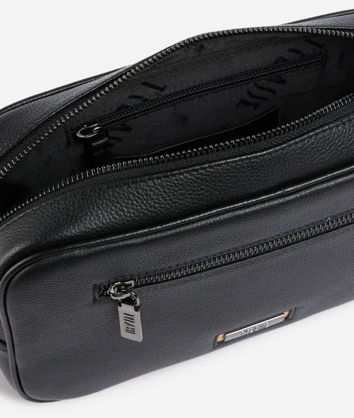 Beta Leather Carryall Case Black Man Alviero Martini Pouches and Toiletry Bags