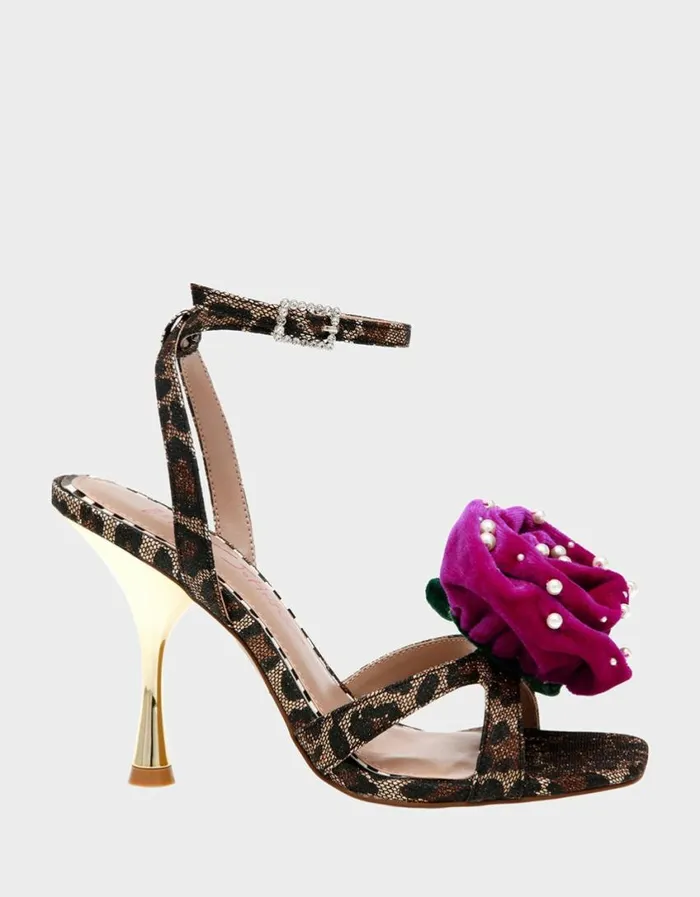 Betsey Johnson Women CARLOS LEOPARD MULTI