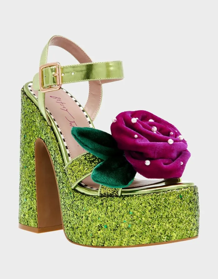 Betsey Johnson Women EUGENE LIME Lime