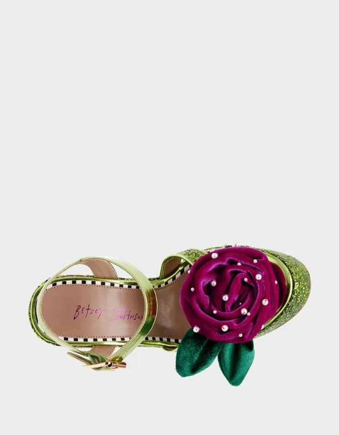Betsey Johnson Women EUGENE LIME Lime