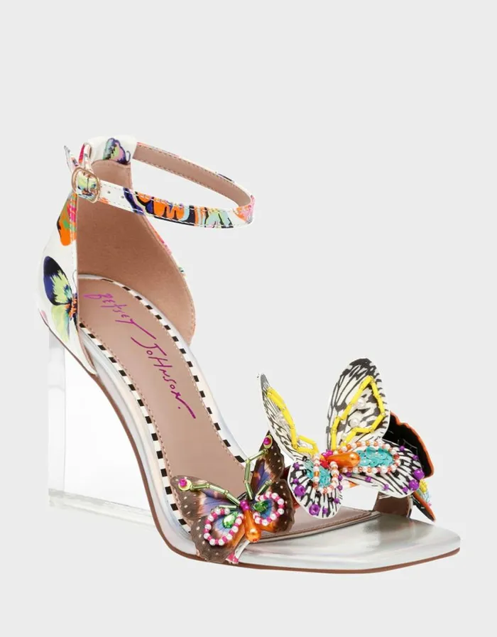 Betsey Johnson Women MARLOE WHITE BUTTERFLY White Butterfly