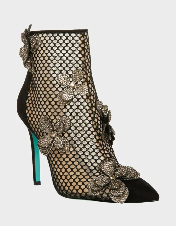 Betsey Johnson Women URSA BLACK