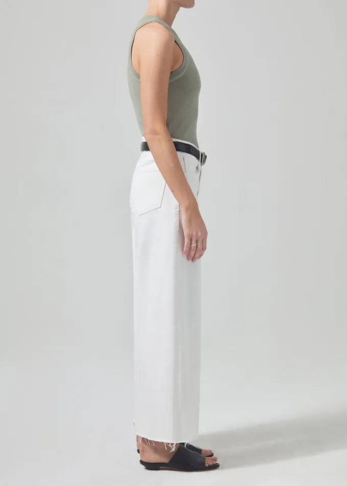 Citizens Of Humanity Lyra Wide Leg Crop In White Women Petite