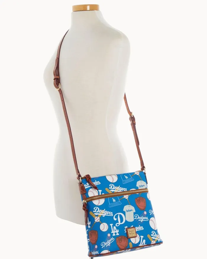Crossbodies Women Dooney and Bourke MLB Dodgers Crossbody Dodgers Crossbodies Women Dooney and Bourke MLB Dodgers Crossbody Dodgers