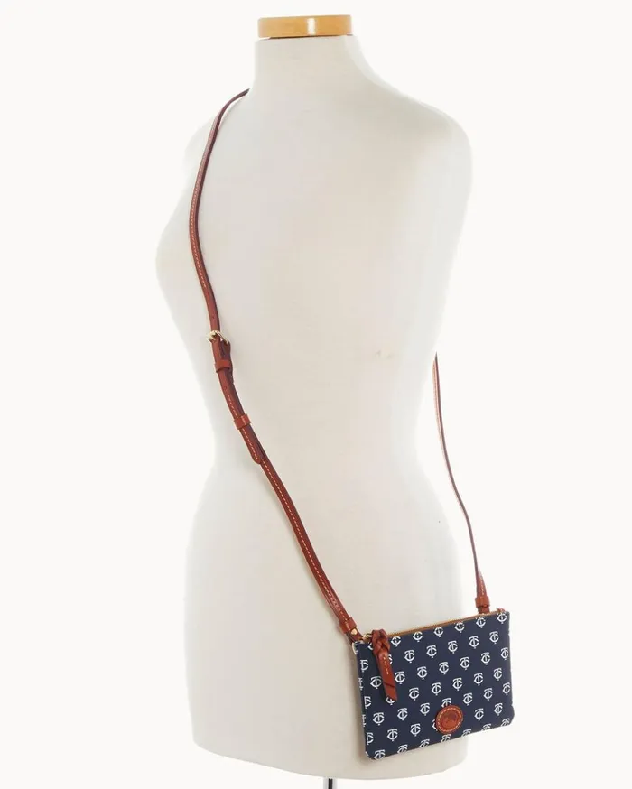 Crossbodies Women Dooney and Bourke MLB Twins Top Zip Crossbody Twins