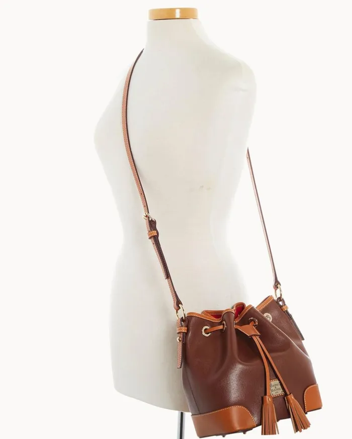 Crossbodies Women Dooney and Bourke Saffiano Crossbody Drawstring Amber Crossbodies Women Dooney and Bourke Saffiano Crossbody Drawstring Amber