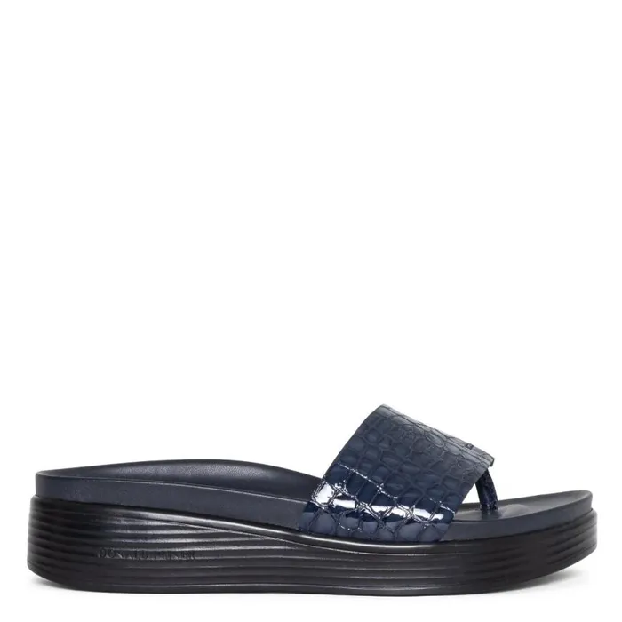 Donald Pliner Casual FIFI Navy 8211 Women