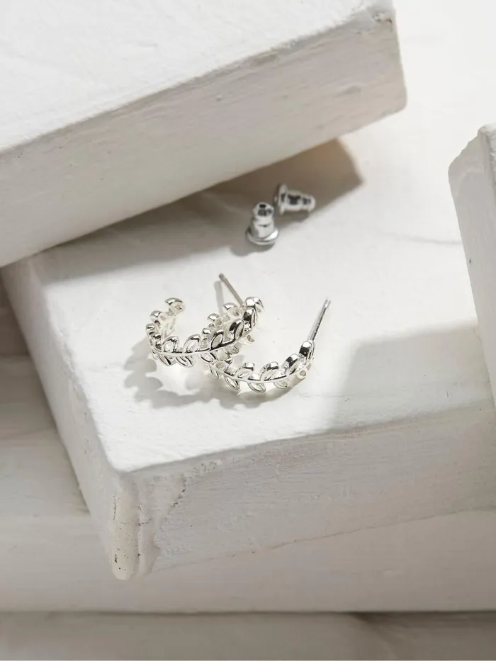 Fat Face Daisy Silver Tone Tone Hoops Earrings Women Jewellery