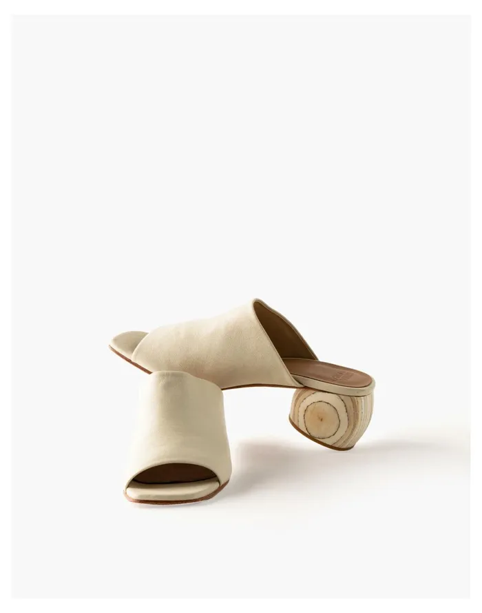 HUMA BLANCO Leather Milla Sandal Mules Cream Women Madewell Heels HUMA BLANCO Leather Milla Sandal Mules Cream Women Madewell Heels