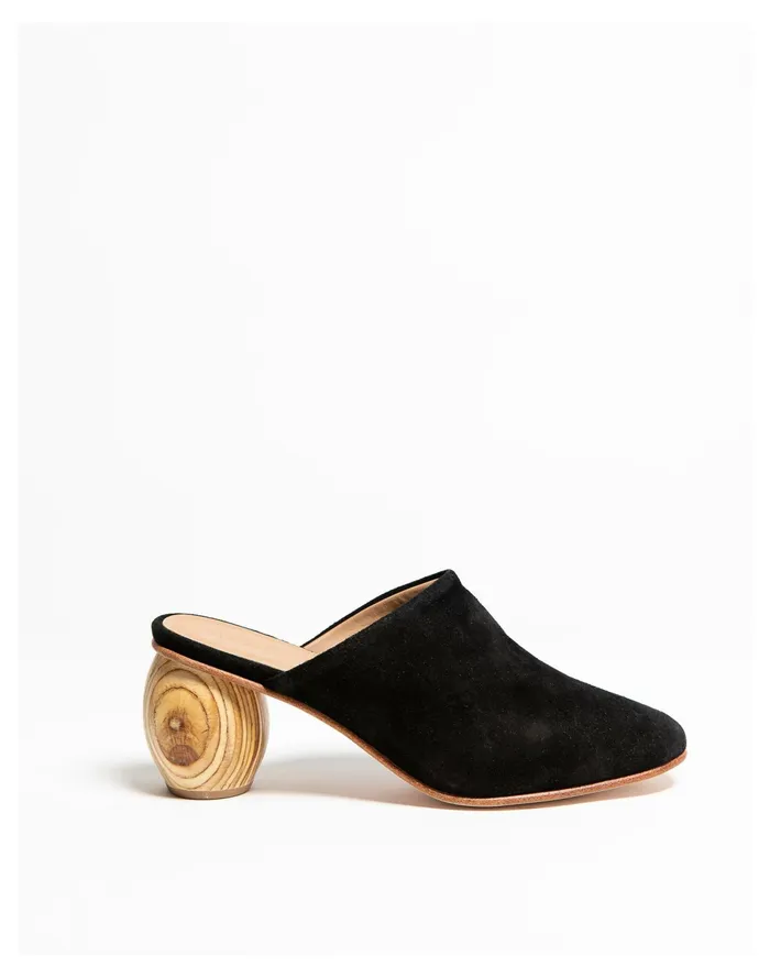 HUMA BLANCO Suede Tulisa Mules Coal Women Madewell Heels