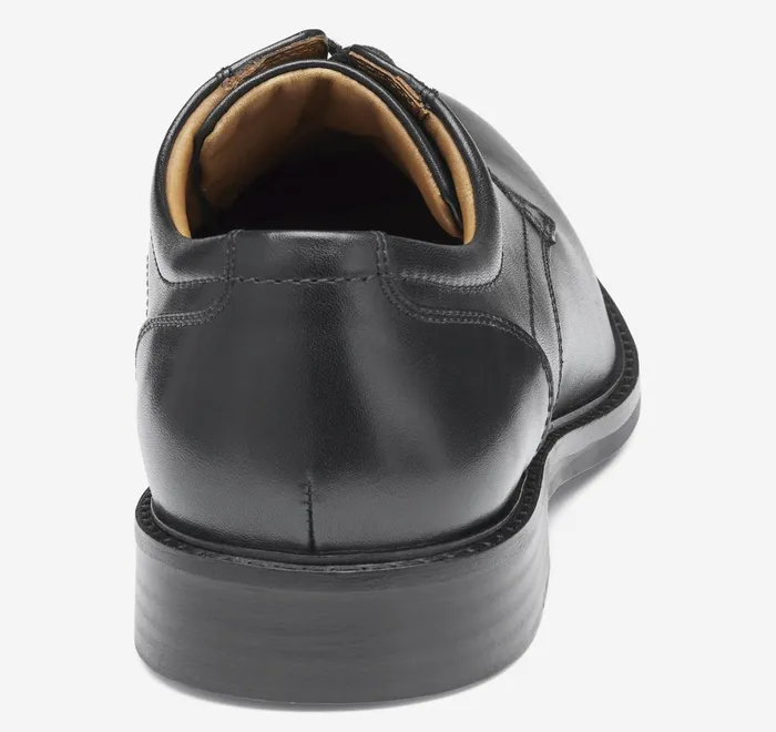 JohnstonandMurphy LaceUps Mason Plain Toe Black Full Grain 8211 Men