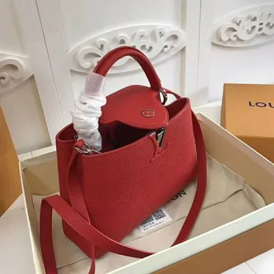 Louis Vuitton Capucines MM M94754 8211 Louis Vuitton Handbag Store Women Louis Vuitton Capucines Bag