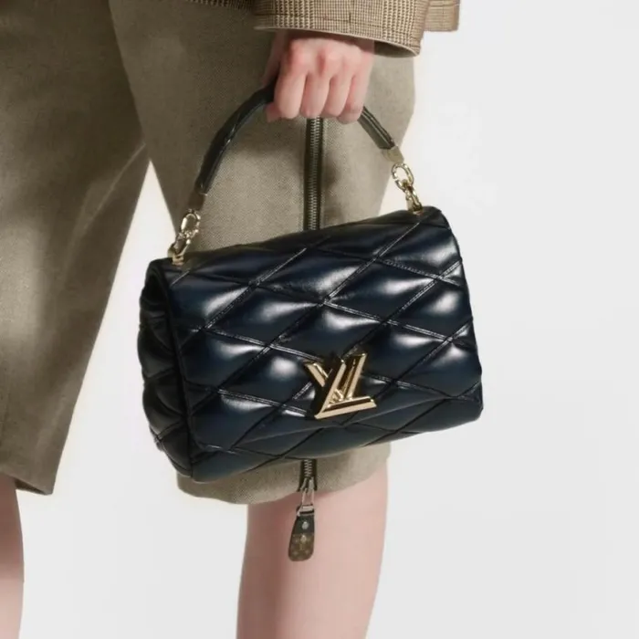 Louis Vuitton M23682 GO14 MM Navy Blue 8211 Louis Vuitton Handbag Store Women Louis Vuitton Twist Bag