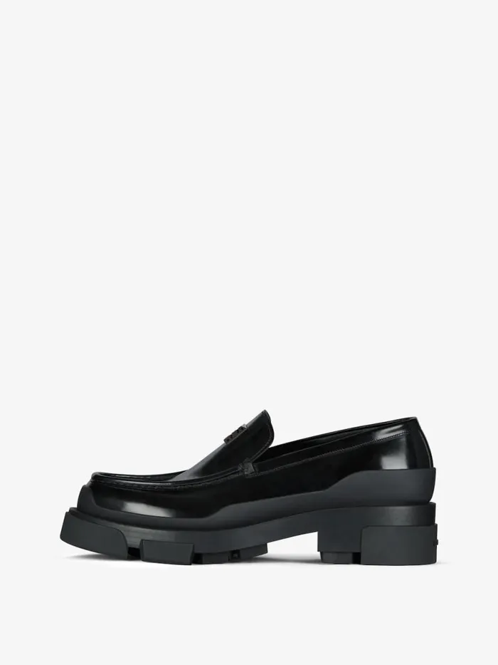 Men Boots and Loafers Givenchy Terra Loafer In Brushed Leather Black