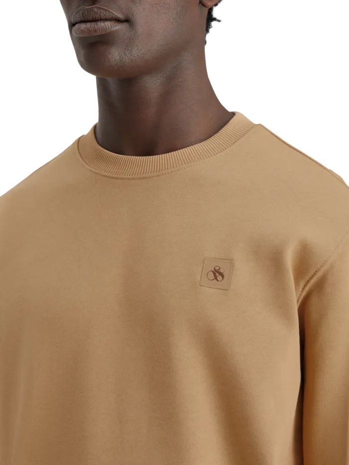 Men Essential Badge Crew Sweat Desert Sand Scotch and Soda Sweatshirts and Hoodies Men Essential Badge Crew Sweat Desert Sand Scotch and Soda Sweatshirts and Hoodies