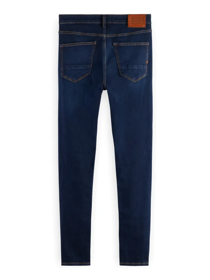 Men Essential SKIM SKINNY JEANS BEATEN BLUE Beaten Blue Scotch and Soda Essentials Men Essential SKIM SKINNY JEANS BEATEN BLUE Beaten Blue Scotch and Soda Essentials