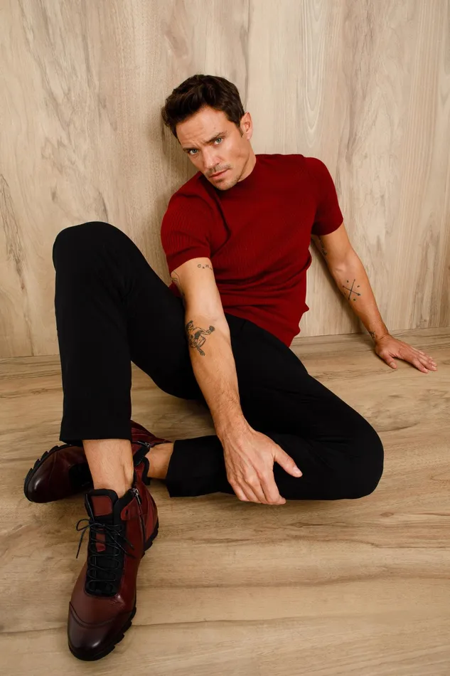 Men The Houston Leather Burgundy LaceUp Casual Boot With A Zipper Vinci Leather Boots