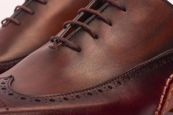Men The Royal Hand Craft Burgundy Wingtip Oxford Shoe Vinci Leather Dress Shoes