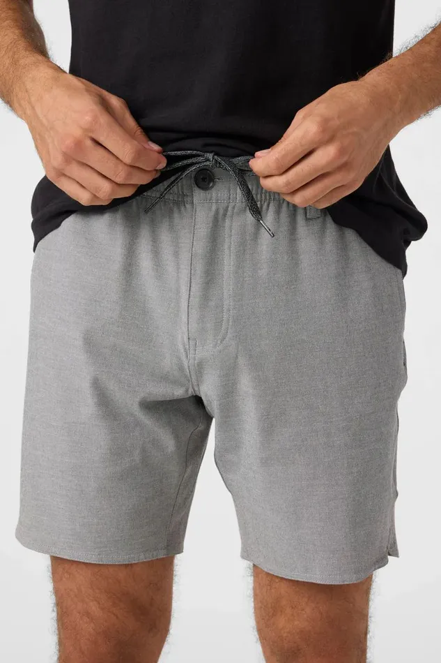 O039NEILL RESERVE LIGHT CHECK 18034 SCALLOP HYBRID SHORTS Men Featured