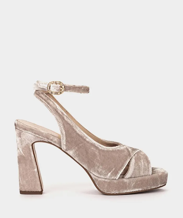 Pedro Miralles Pretoria Beige 8211 Heeled Sandals Women