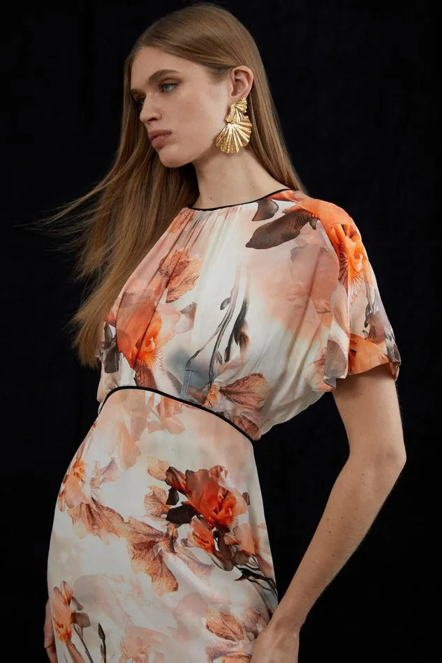 Petite Blurred Floral Woven Column Angel Sleeve Maxi Dress Floral Women Karen Millen Dresses