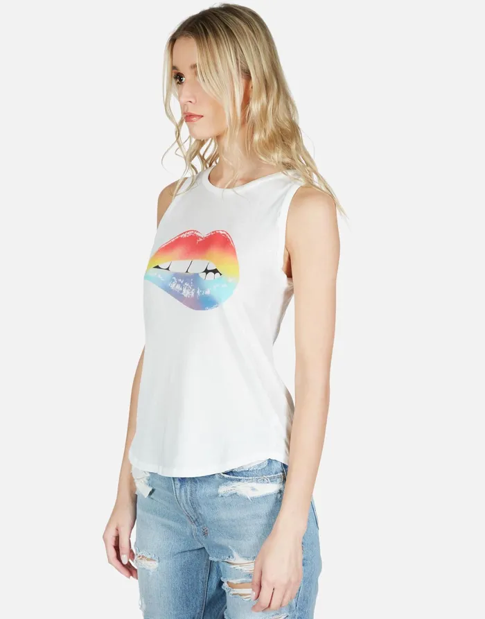 Peyton Rainbow Biting Lip Milk Women039s Lauren Moshi Short Sleeve