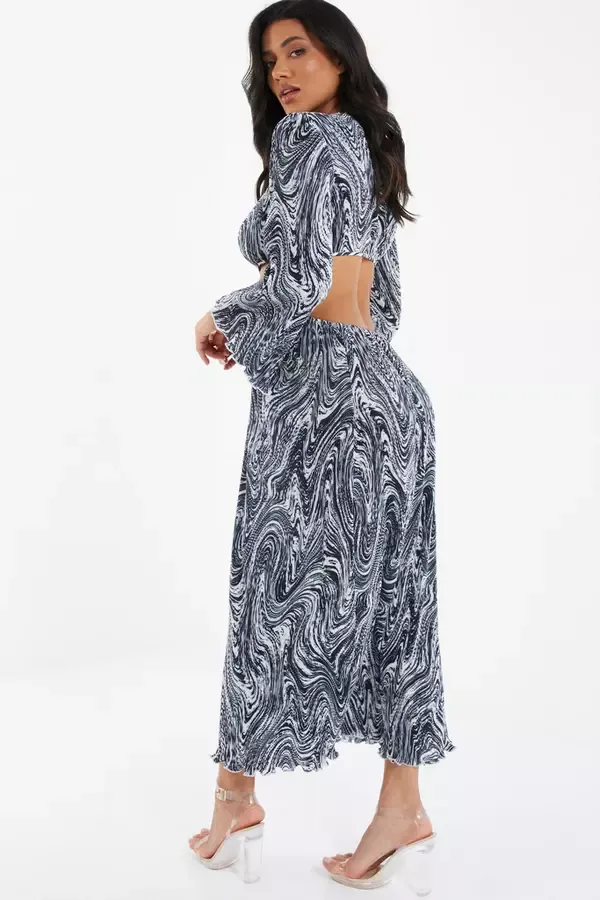 Quiz Clothing Dresses Black Plisse Swirl Midaxi Dress 8211 Women