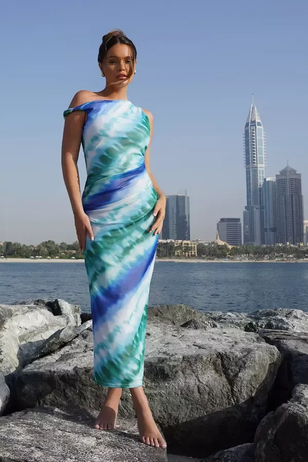 Quiz Clothing Dresses Blue Ombre Mesh Asymmetric Midaxi Dress 8211 Women