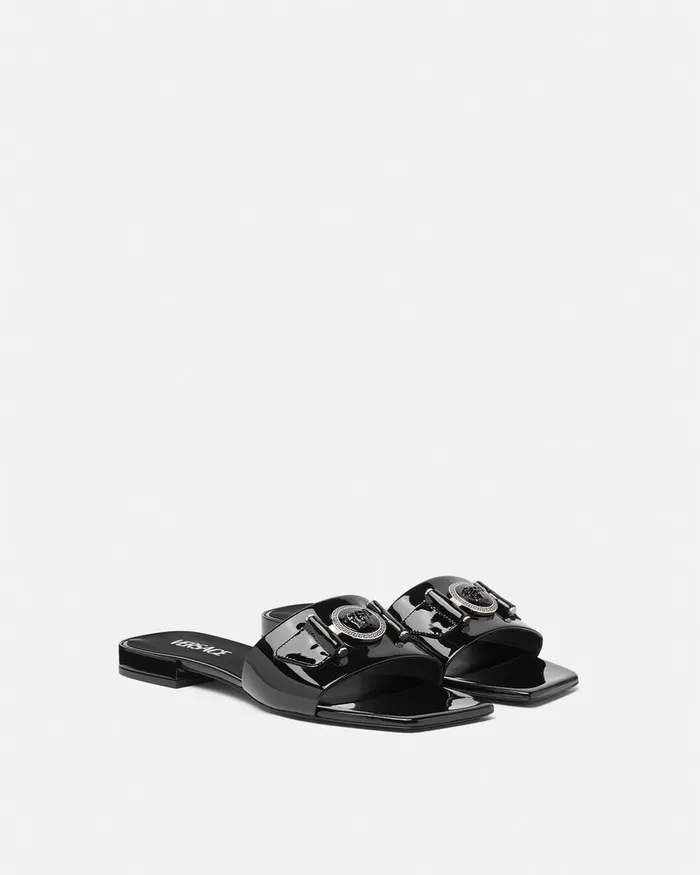Sandals Women Versace Medusa Buckle Leather Flat Sandals Blacksilver