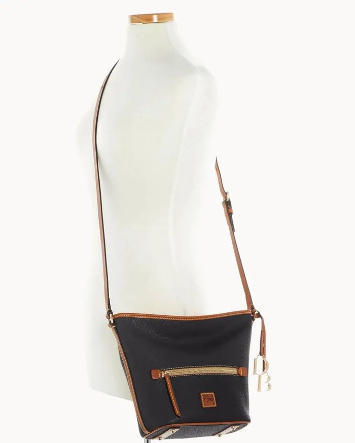 Shoulder Bags Women Dooney and Bourke Pebble Grain Zip Sac Black Shoulder Bags Women Dooney and Bourke Pebble Grain Zip Sac Black
