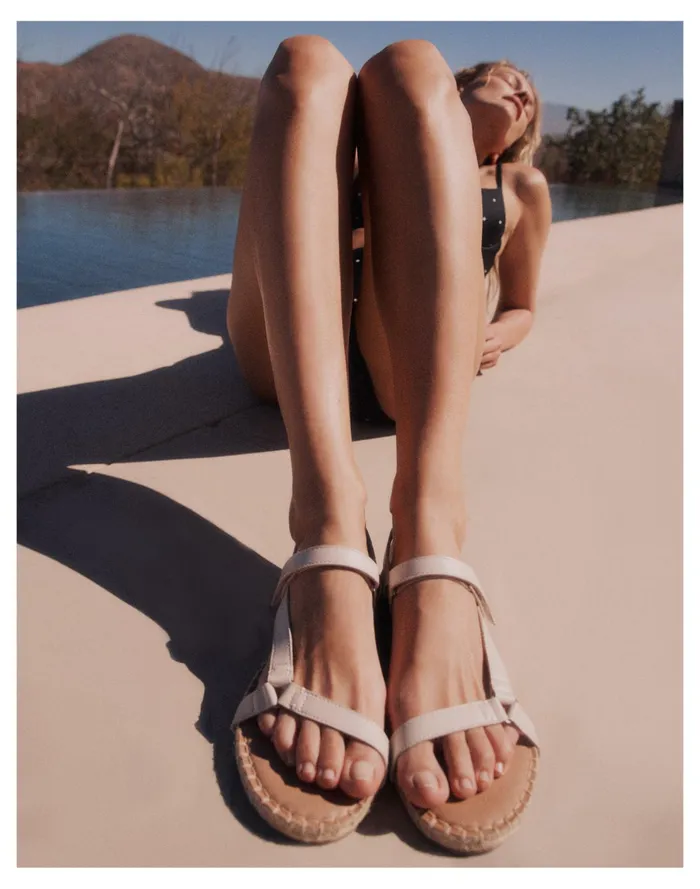 The Hallie Espadrille Sandal In Leather Pale Oyster Women Madewell Sandals The Hallie Espadrille Sandal In Leather Pale Oyster Women Madewell Sandals