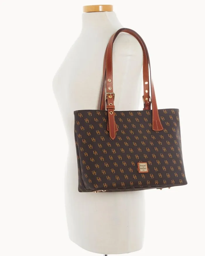 Totes Women Dooney and Bourke Gretta Small Hanna Brown Tmoro Totes Women Dooney and Bourke Gretta Small Hanna Brown Tmoro