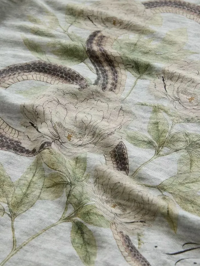 Unisex SNAKE FLORAL TEE Smoked Pearl Grey John Varvatos Graphic Tees
