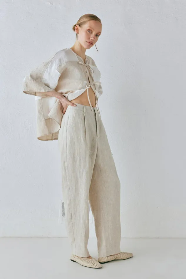 VRG GRL Pants Women Goldie Linen Pants Oatmeal VRG GRL Pants Women Goldie Linen Pants Oatmeal