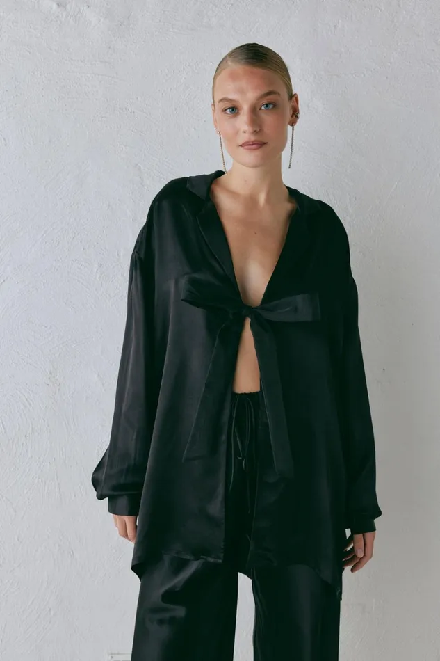 VRG GRL Shirts Women Rae Satin Top Black