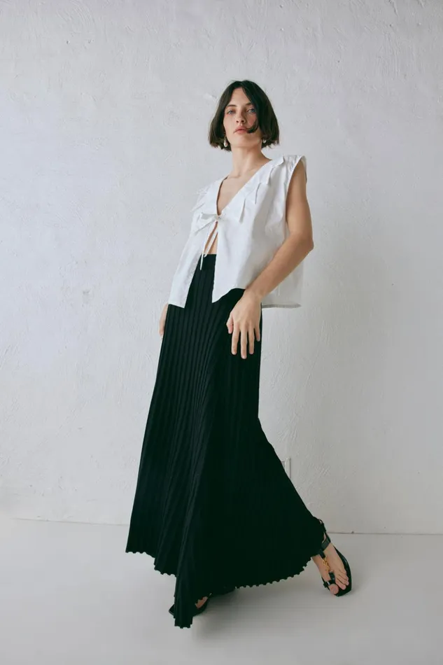 VRG GRL Skirts Women Malou Knit Maxi Skirt Black