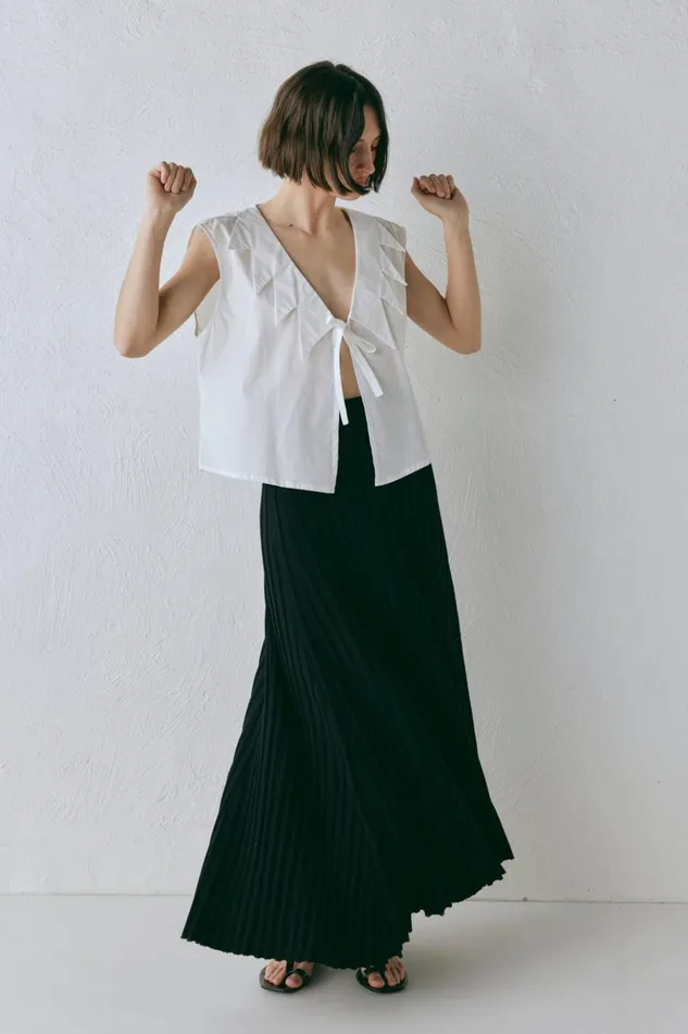 VRG GRL Skirts Women Malou Knit Maxi Skirt Black VRG GRL Skirts Women Malou Knit Maxi Skirt Black
