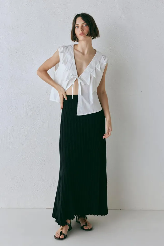 VRG GRL Skirts Women Malou Knit Maxi Skirt Black VRG GRL Skirts Women Malou Knit Maxi Skirt Black
