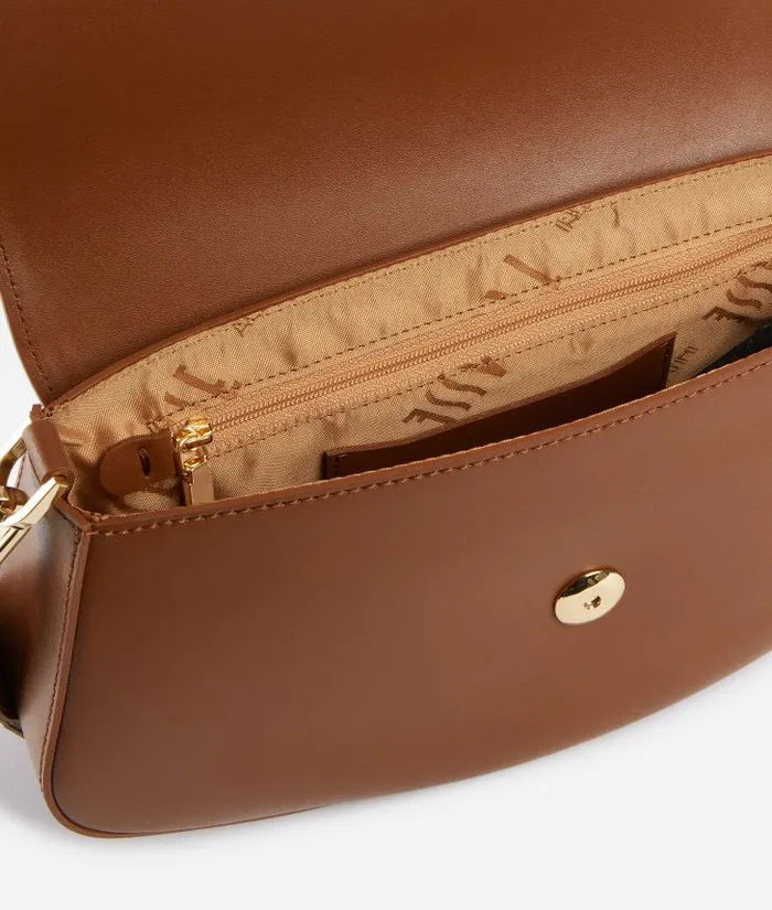Winter Spirit Smooth Leather Flap Crossbody Bag Chestnut Woman Alviero Martini Crossbody Bags