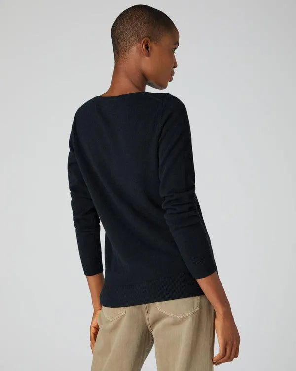 Women 007 Deep V Neck Cashmere JumperIn Black Black NPeal V Necks
