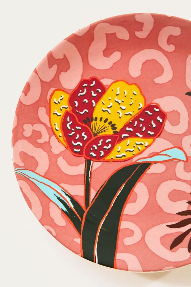 Women Happiness A La Table Farm Rio Flower Plate