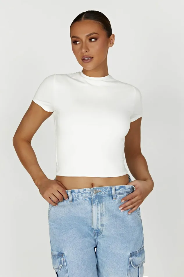 Women Jeanie Longline TShirt 8211 White White Meshki Basic Tops