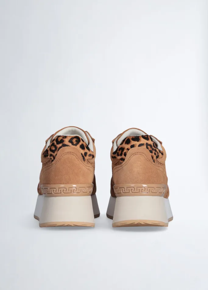 Women Liujo Trainers Perforated Platform Sneakers Brown