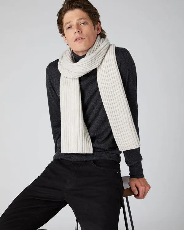 WomenMen Unisex Chunky Rib Cashmere ScarfIn Snow Grey Snow Grey NPeal Cashmere Scarves