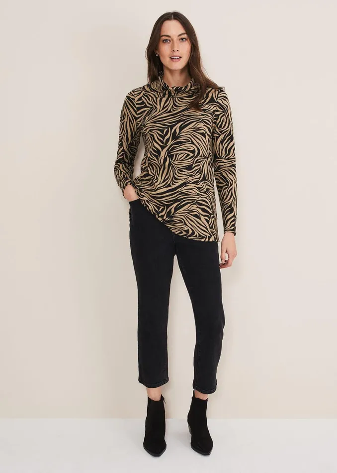 Women Phase Eight Tops and TShirts Nerissa Animal Print Snuggle