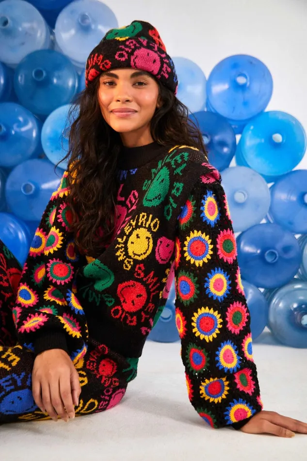 Women Sweaters and Sweatshirts Farm Rio Type Rainbow Smiley Rio Sweater