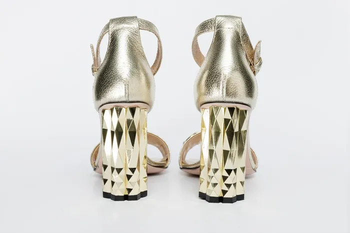 Women The Avlonya Block Heel Gold Leather Ankle Strap Sandal Vinci Leather Sandals