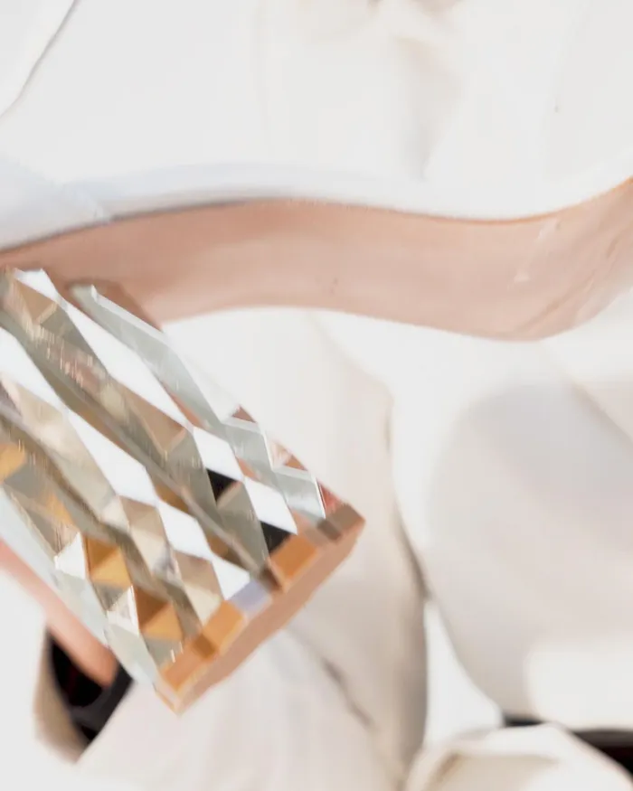 Women The Avlonya Block Heel White Leather Sandal Vinci Leather Sandals