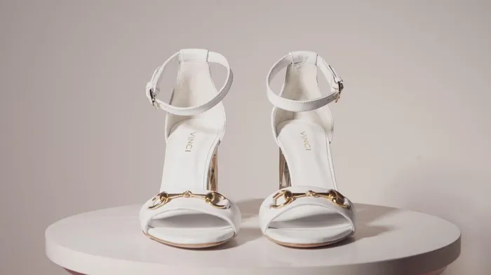Women The Avlonya Block Heel White Leather Sandal Vinci Leather Sandals