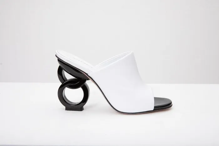 Women The Cymmer White Leather Sandal Vinci Leather Sandals